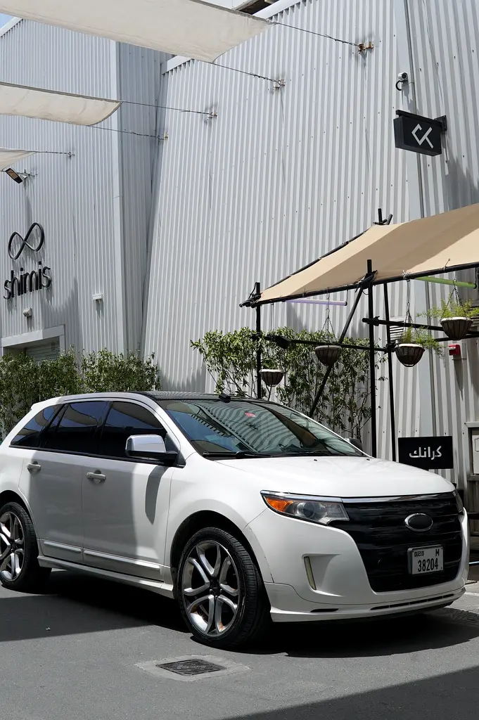 Ford Edge 2013 — photo 1 of 14