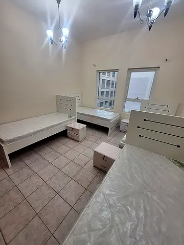 Executive bedspace available