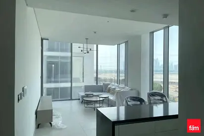 Corner Unit| Big Layout| Low Density Building