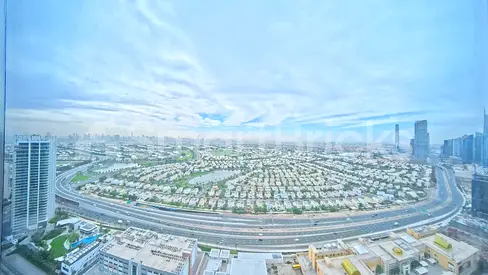 Spacious Layout | Fitted | Prime Location |Grade A