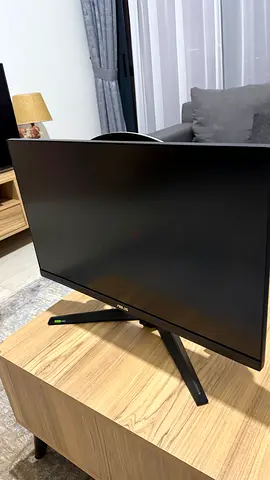 GAMING MONITORS CHEAP!