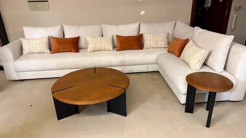 العين