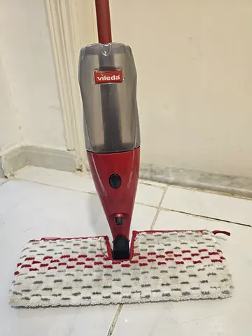 Vileda Spray Mop with Reusable Microfiber Pad - Good Condition