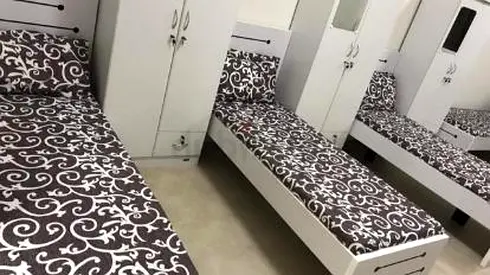 Gents bed space... Karama...walkable to burjuman metro...899 aed