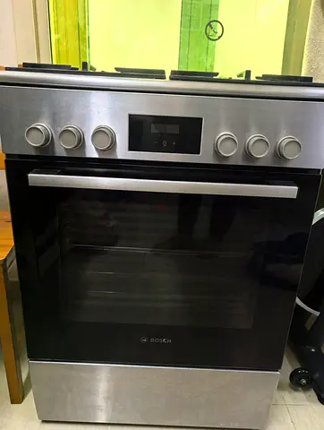 Bosch Stainless Steel Gas Cooker with Oven - Good Condition