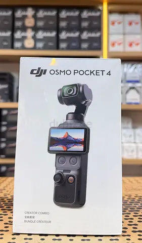 DJI Osmo Pocket 4 Creator Combo