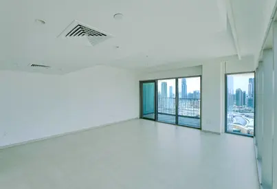 Corner | Burj Khalifa / DIFC/Zaabeel View | Vacant