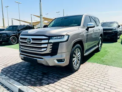 Toyota Land Cruiser GXR TWIN TURBO 2022 GCC Specs - Excellent Condition
