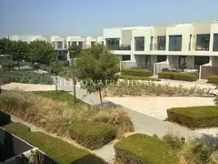 Linear Park View | Single Row | Vacant by September