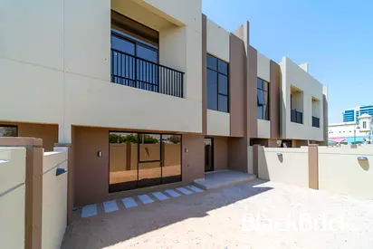 Brand New | Well Located | Sevilla