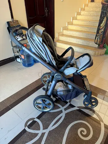 Used compact standard stroller in good condition - single seat