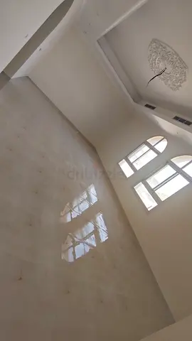 Studio room available in villa