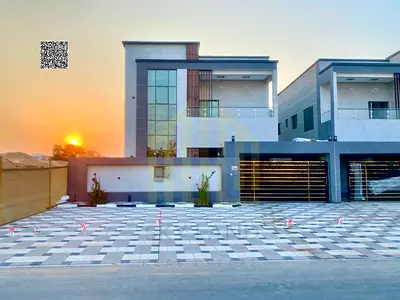 Direct from the owner, including registration fees and air conditioning. Freehold ownership for all nationalities, no service charges.