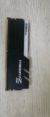 G.SKILL Trident Z RGB 8GB DDR4 3000MHz Gaming RAM