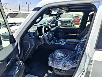 2025 Toyota PRADO 照片 6