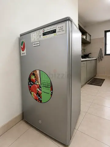 Single-door Bompani Refrigerator - Good Condition