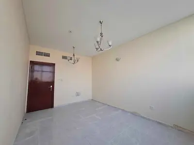 King Faisal Street: Chiller free: 1-BHK: Closed Hall : Prime📍 Location: For Family