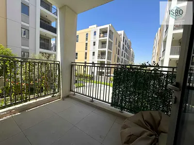 1 BR || 2 Baths || Balcony ,Close kitchen ||