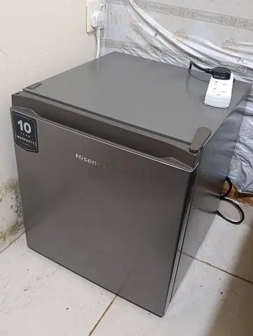 Hisense Mini Fridge - ثلاجة ميني هايسانس