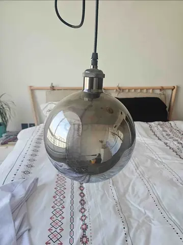 Ceiling lamps