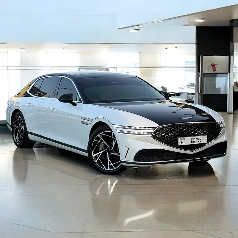 Genesis G90 2022 — photo 1 of 20