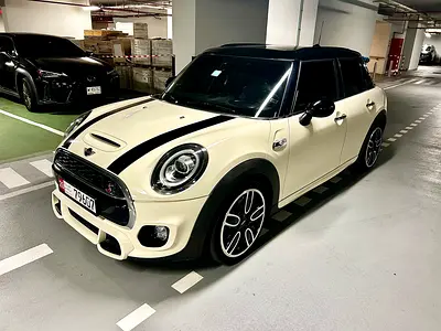 MINI Cooper S-John Copper Works-GCC-Full Agency Service History-Under Warranty-Zero Accidents