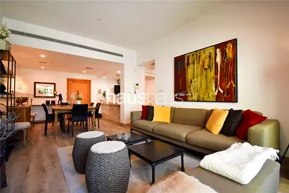 Vacant Soon | Upgraded | Internal | Large Layout