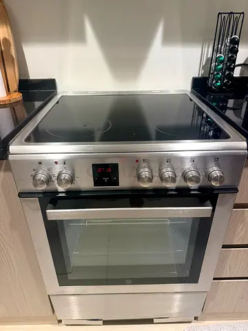 HOOVER ELECTRIC COOKER + 2YRS EXTRA WARRANTY