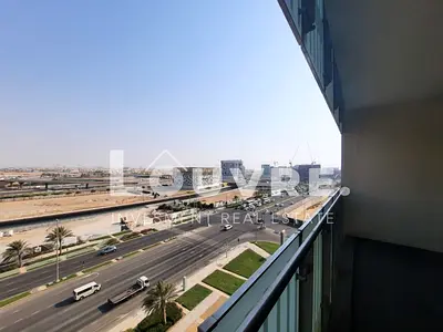High Floor 2BR | City & Road View | Al Raha Beach