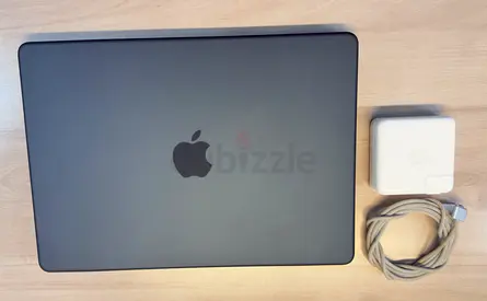 Macbook Pro - 14 Inch - M1  - 16 GB RAM - 500 GB Storage