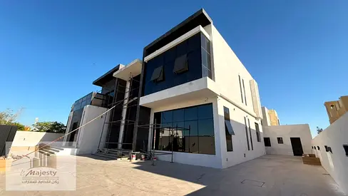 Modern royal villa in Al-Houshi | Luxurious design with royal black accents | Elevator and private