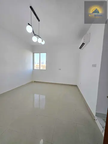 BEAUTIFUL STUDIO APARTMENT AVAILABLE AT AL NAHYAN NEAR CO-OP SUPERMARKET READY TO MOVE