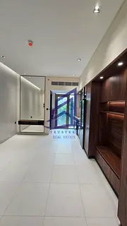 Corner Studio | Facilities View | Brand New Deal