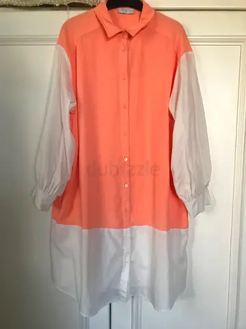 Lightweight Coral and White Longline Shirt - Size Unknown