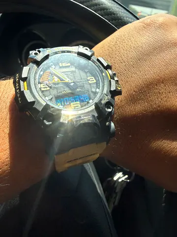 G Shock Gwg 2000 just new only two weeks back purchased