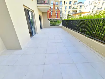Huge Terrace | Luxury 2-BR Apartment | All Amenities |
