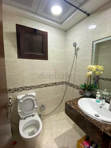 LADIES EXICUTIVE BED SPACE