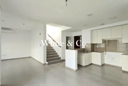 Great Community | 3 Beds | July Available