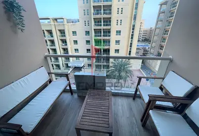 Garden View| Upgraded| Stylish Design| Vacant|