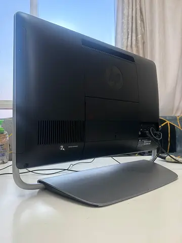 HP Pavilion 20 All-in-One Touch PC | 20” HD Touchscreen | Intel Core i3 | 8GB RAM | 240GB SSD |