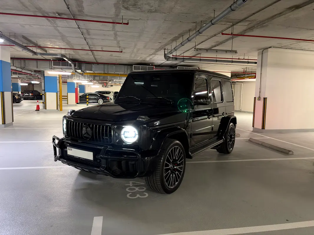 Mercedes-Benz G-Class 2025 — photo 1 of 8