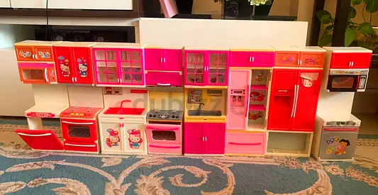 Small kitchen toy set