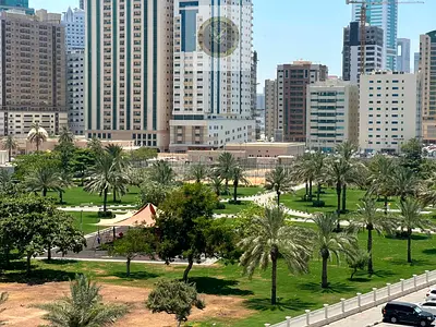 شقه غرفه وصاله مساحات واسعه غرفه ماستر تكييف مركزي بلكون اطلاله مفتوحه تسهيلات بالسداد قريب من حديقه الصفيه