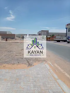 Land for Sale – Prime Main Road Location (Expat Ownership) -Total Area: 43,000 SQ FT