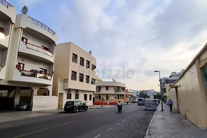 🔥 STUDIO AVAILABLE IN AL MUTEENA DEIRA | DEWA INCLUDED UNFURNISHED