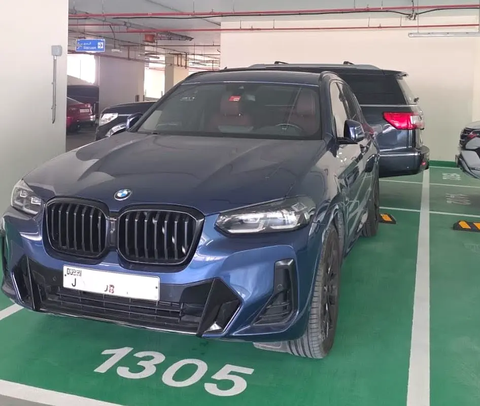 BMW X3 2022 — photo 1 of 10