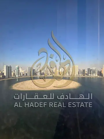 شقة فاخرة أول ساكن للبيع أو للإيجار في خان الممزر الشارقة | 3 غرف ماستر + خادمة | إطلالة بحرية بانورامية | 400 متر | تملك حر لجميع الجنسيات