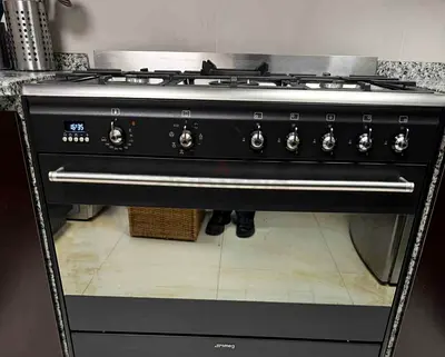 Smeg Concert Combination Cooker Stove black 90x60cm with 5 gas burners and electric oven