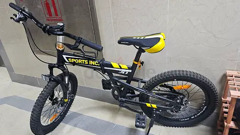 Black  Yellow 20-inch Mountain Bike - Folding Frame, Good Condition