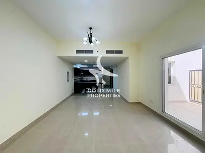 Close to Metro - Spacious Layout - Upto 6 Cheques - Family Building
